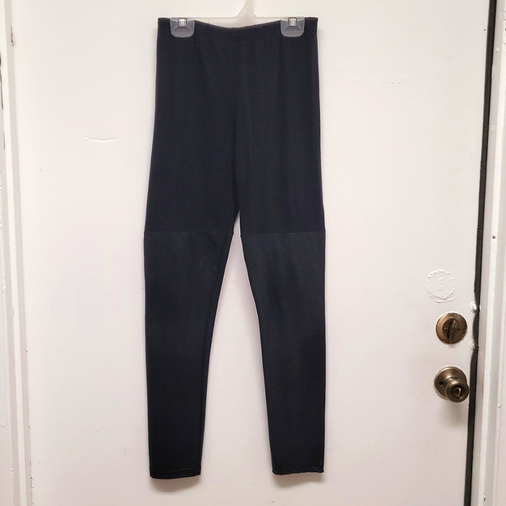 Black leggings size small sws brand